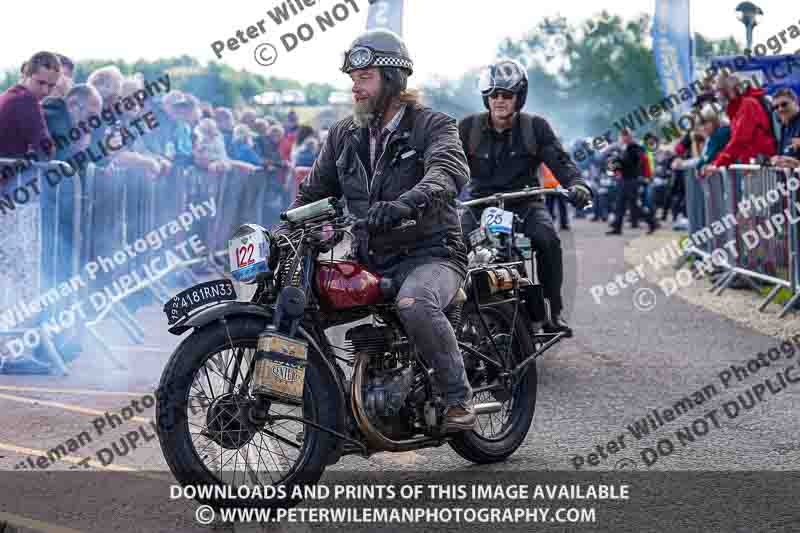 Vintage motorcycle club;eventdigitalimages;no limits trackdays;peter wileman photography;vintage motocycles;vmcc banbury run photographs